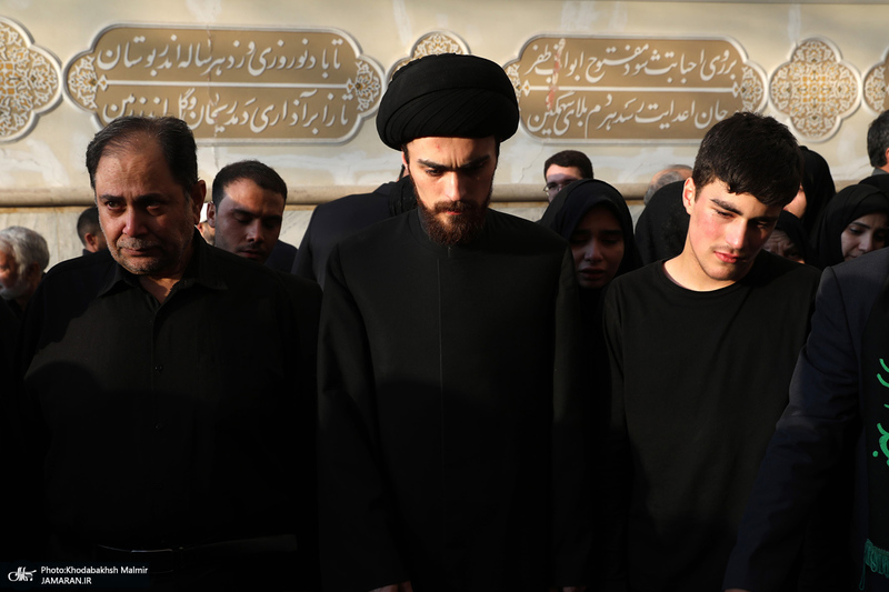 مراسم تشییع و تدفین همسر آیت الله موسوی بجنوردی (ره) در حرم امام خمینی (س)-3
