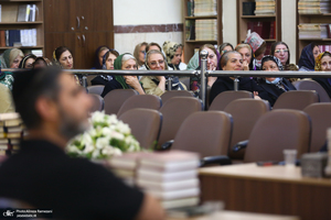 مراسم بزرگداشت حضرت امام خمینی (س) در کنیسه یوسف آباد