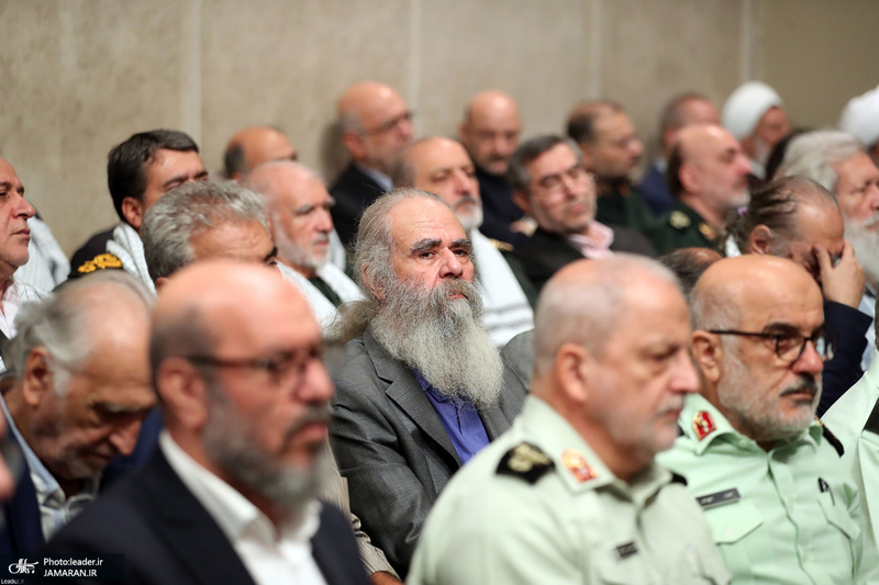 دیدار پیشکسوتان و فعالان دفاع مقدس و مقاومت با رهبر انقلاب