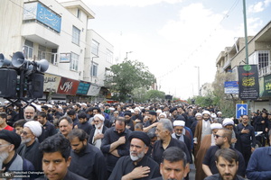 دسته عزاداری روز شهادت امام جعفر صادق (ع) با حضور آیت الله العظمی وحید خراسانی