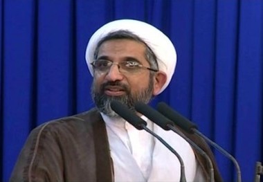 امام جمعه موقت بوشهر: استاندار جدید همه ظرفیت ها را برای توسعه این استان بکار گیرد