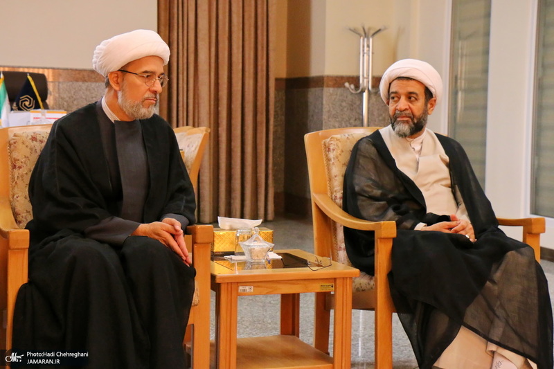 اندیشه های اخلاقی امام خمینی در شرح حدیث جنود عقل و جهل - فاطمه طباطبایی