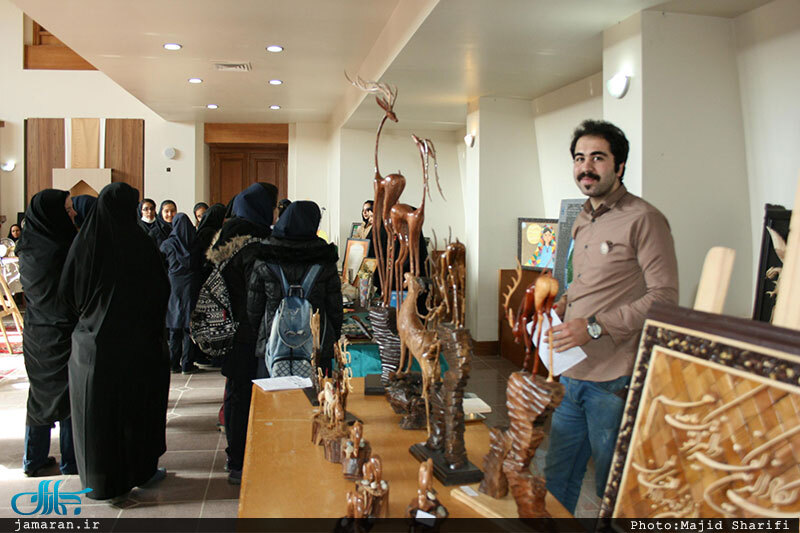 افتتاح نمایشگاه صنایع دستی در بیت تاریخی امام خمینی(س)