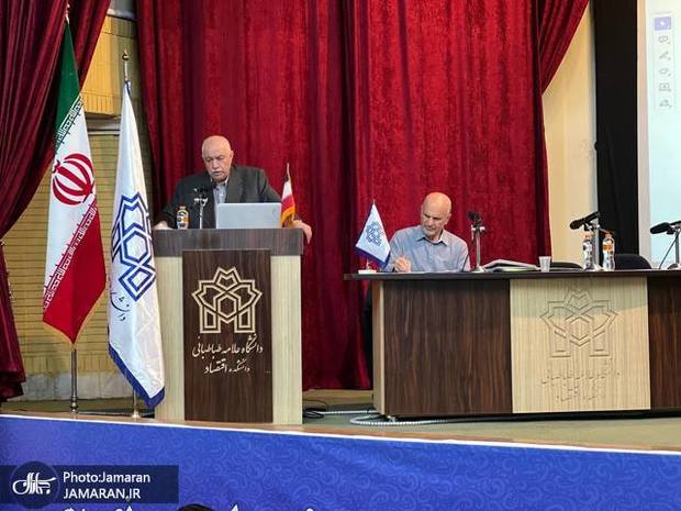 تولید فناورانه، نه شوک‌درمانی؛ مسیر نجات اقتصاد ایران از منظر اقتصاددانان توسعه/ نورمحمدی: دولت در میان انبوه مشکلات گم شده/ بحرینیان: در تدوین برنامه های توسعه از تجربه و علم استفاده نمی کنیم/ احمدپور: به اسم تعدیل اقتصادی، مردم را استثمار می کنند