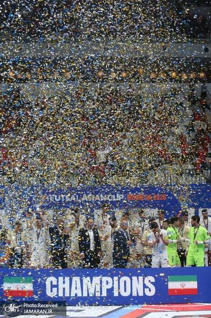 عکس و ویدیوی جشن قهرمانی تیم ملی فوتسال ایران در آسیا