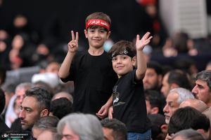 دومین شب مراسم عزاداری حضرت فاطمه‌زهرا (س) در حسینیه امام خمینی