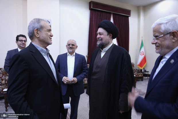 سانسور سخنان پزشکیان و ‌آیت‌الله سید حسن خمینی در خبر تلویزیون