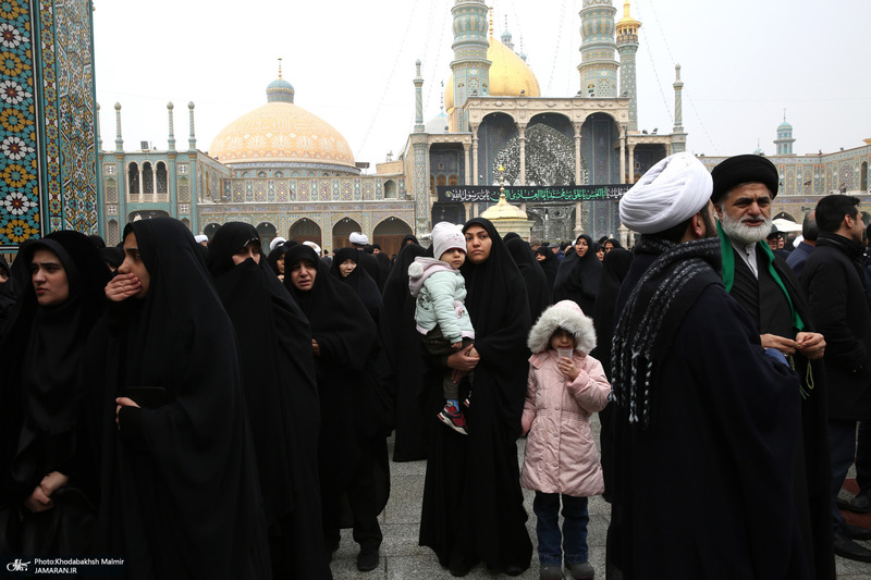 مراسم شییع و نماز