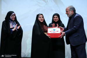 «سفیر آفتاب» نکوداشت نخستین بانوی سفیر سیستان و بلوچستانی / حمیرا ریگی