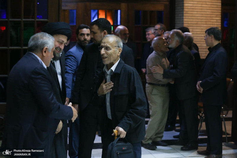 مراسم ختم مادر محمد عطریانفر