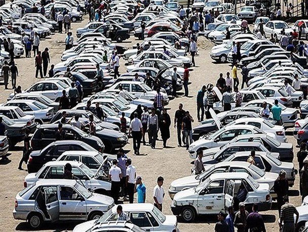 توقف خرید و فروش خودرو در بازار 