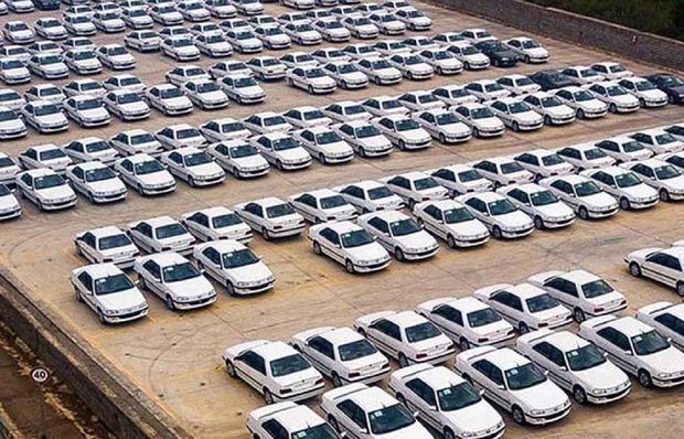 زمان احتمالی تعیین قیمت خودروهای داخلی در سال 1402