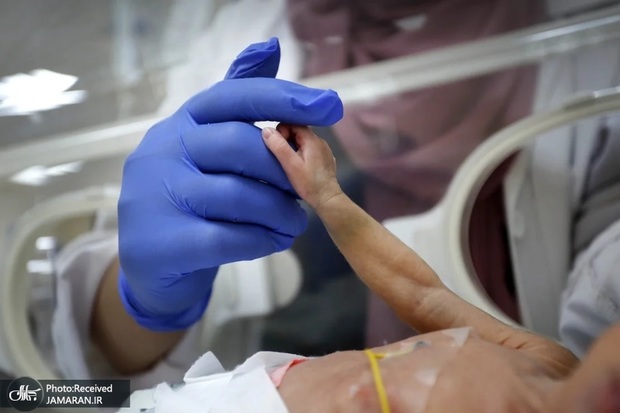 گزارش سی ان ان از وضعیت وخیم انسانی در غزه/ نوزادان نارس در بیمارستانها جان می دهند/ بیماری های عفونی بیداد می کند/ مادران قادر به شیردادن به نوزادان خود نیستند