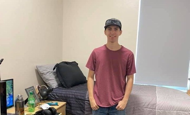 ببینید/  اولین جلسه محاکمه قاتل چارلی کرک/ به تایلر رابینسون گفته شد که در صورت محکومیت اعدام می شود + فیلم