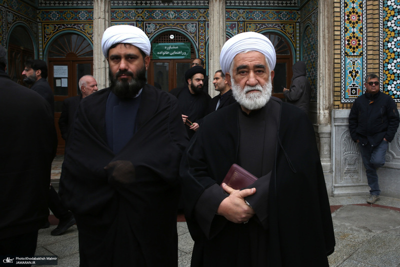 مراسم شییع و نماز