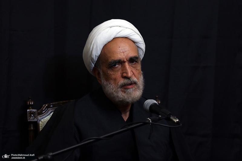 مراسم عزاداری شب تاسوعای حسینی (ع) در منزل صادق خرازی