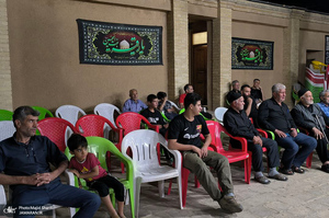 مراسم تعذیه خوانی در بیت تاریخی حضرت امام خمینی (س) در خمین