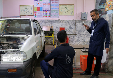 آغاز سال تحصیلی با فرسودگی ۵۰ درصدی تجهیزات هنرستانی مازندران