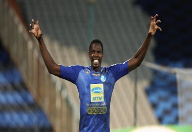 تعویق بازی های پرسپولیس به سود استقلال شد؟
