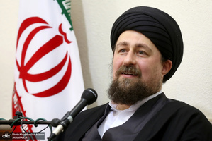 دیدارمدیران و جمعی از اعضای تحریه موسسه مطبوعاتی ایران و خبرگزاری ایرنا با سید حسن خمینی