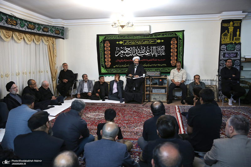 مراسم عزاداری اباعبدالله الحسین(ع) در منزل موسوی لاری