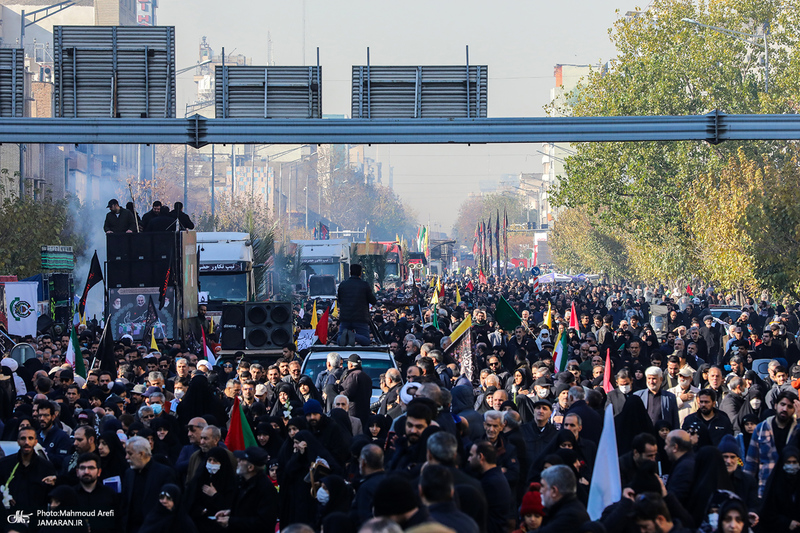 تشییع پیکرهای 110 شهید گمنام دفاع مقدس در تهران - 2