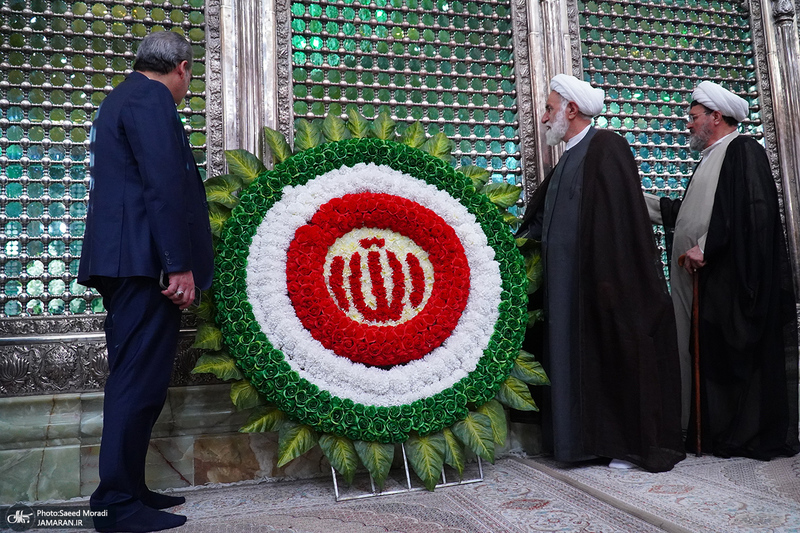 تجدید میثاق جمعی از مدیران و کارکنان بنیاد مسکن انقلاب اسلامی با آرمان های امام خمینی (س)