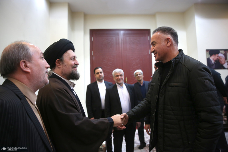 دیدار مدیرعامل و بازیکنان باشگاه فرهنگی ورزشی پیکان با سید حسن خمینی