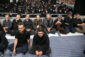 مراسم شام غریبان سید و سالار شهیدان در حسینیه امام خمینی