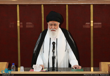 علم‌الهدی: در سیل چندمیلیونی 22 بهمن، رفراندوم مطرح می‌کنید؟/ این مسئله به ذهن تداعی می‌شود که شما طرفدار مردم‌سالاری سکولار هستید