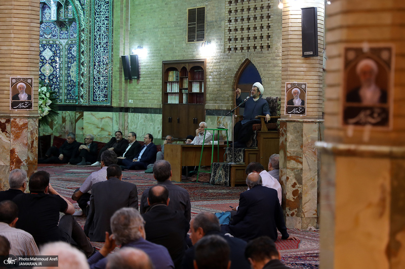 مراسم ترحیم مرحوم آیت الله نورالله شاه آبادی (ره) در تهران