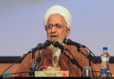 آیت‌الله جوادی آملی: روسری بر سر چوب کردن مقابله با قرآن است /اگر امر به معروف و نهی از منکر کنیم قطعاً بی‌حجابی از بین خواهد رفت