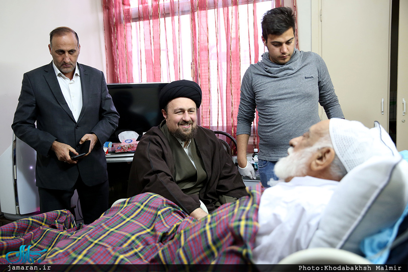 عیادت سید حسن خمینی از حجت الاسلام و المسلمین سید مهدی طباطبایی 