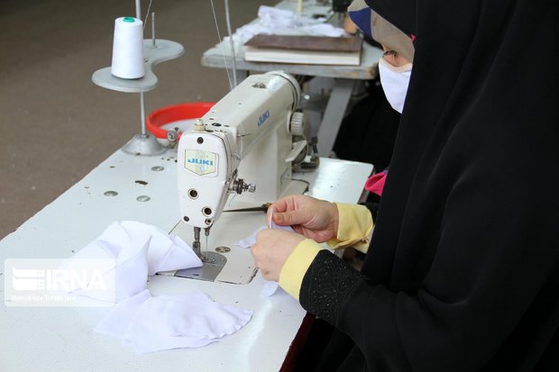 تولید ۱۸ هزار ماسک و دستکش در مناطق مختلف توسط هیات‌های مذهبی ری