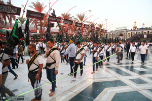 عزاداری قبیله بنی عامر در بین الحرمین در آستانه روز اربعین