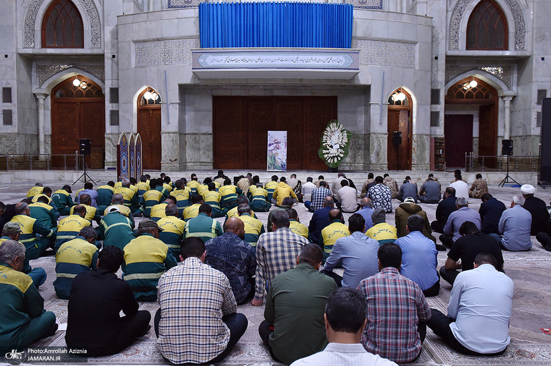 مراسم زیارت عاشورا در حرم مطهر امام خمینی (س)