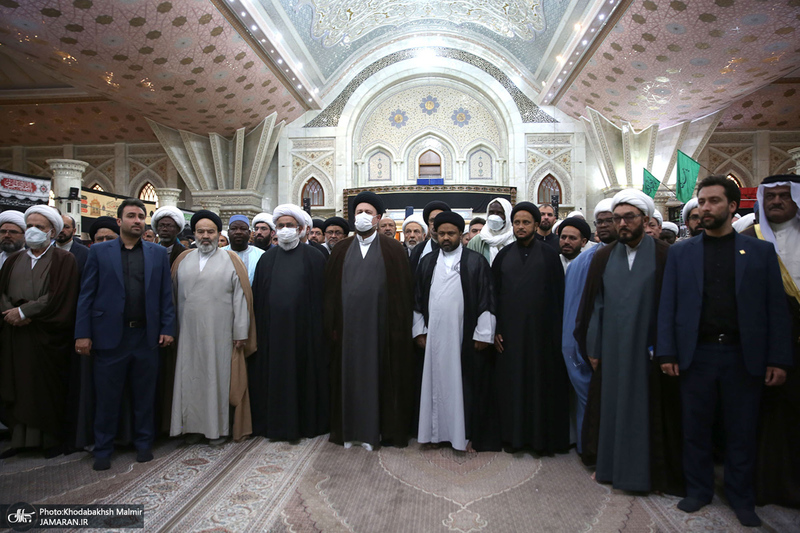 ادای احترام شرکت کنندگان در هفتمین اجلاس بین المللی مجمع جهانی اهل بیت(ع) به مقام شامخ امام راحل