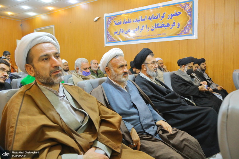 هشمتین نشست تبیین مکتب امام خمینی با عنوان «تاثیر مکتب فقهی امام خمینی (س) بر فقه سیاسی شیعه‎‎»