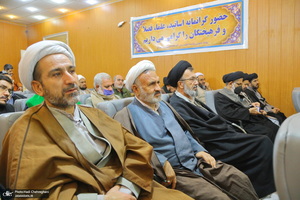 هشمتین نشست تبیین مکتب امام خمینی با عنوان «تاثیر مکتب فقهی امام خمینی (س) بر فقه سیاسی شیعه‎‎»
