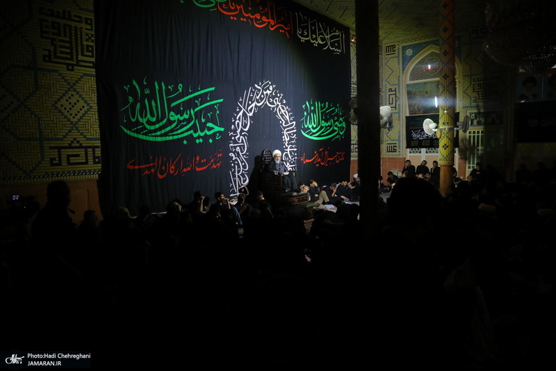 احیای شب بیست و یکم ماه مبارک رمضان در تکیه حاج سید حسن قم