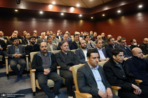 دیدار رئیس، مدیران و جمعی از کارکنان کمیته امداد امام خمینی (ره) با سید حسن خمینی