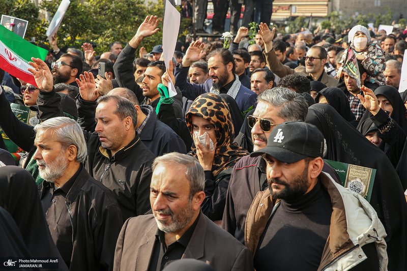 مراسم تشییع پیکرهای مطهر 100 شهید گمنام در تهران-4