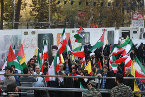 راهپیمایی باشکوه 13 آبان در تهران - 2