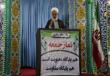 امام جمعه ساوجبلاغ : ارتش اسلام افتخار آفرین است