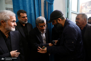 مراسم ختم خواهر محمود احمدی نژاد