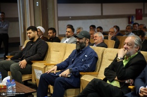 مراسم بزرگداشت احسان صابری در حرم امام خمینی (س)