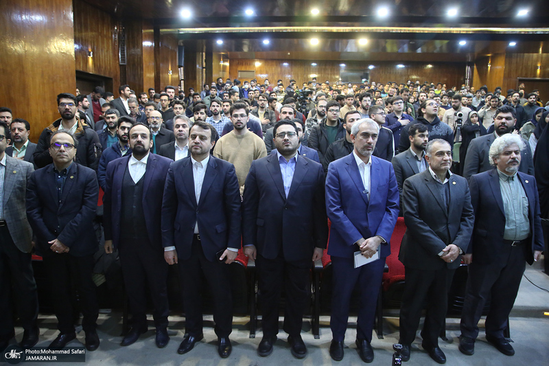 مراسم روز دانشجو در دانشگاه شریف با حضور وزیر اقتصاد/ علی مدنی‌زاده