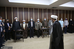 دیدار نوروزی و سخنرانی رئیس موسسه تنظیم و نشر آثار امام خمینی(س) در جمع کارکنان