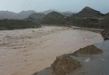 برق ۲ روستای «معمولان» قطع است