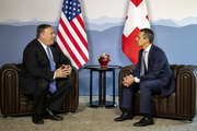 تماس وزیرخارجه آمریکا با وزیرخارجه سوئیس پیش از سفر وی به ایران